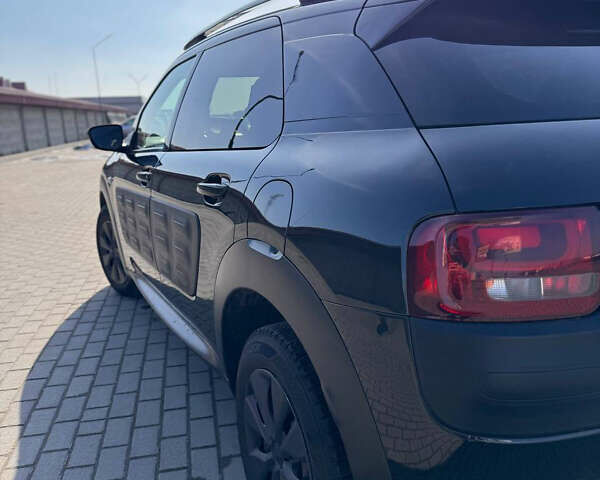 Чорний Сітроен C4 Кактус, об'ємом двигуна 1.56 л та пробігом 250 тис. км за 9700 $, фото 37 на Automoto.ua