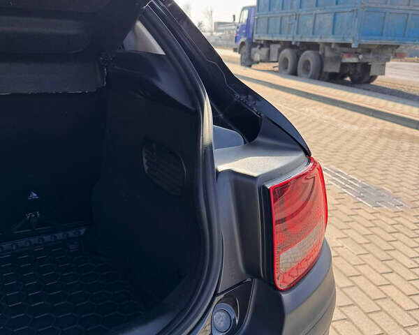 Чорний Сітроен C4 Кактус, об'ємом двигуна 1.56 л та пробігом 250 тис. км за 9700 $, фото 21 на Automoto.ua