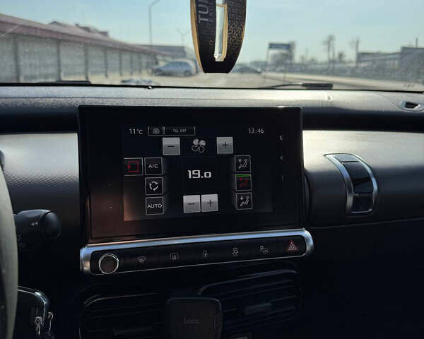 Чорний Сітроен C4 Кактус, об'ємом двигуна 1.56 л та пробігом 250 тис. км за 9700 $, фото 42 на Automoto.ua