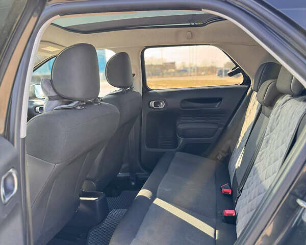 Чорний Сітроен C4 Кактус, об'ємом двигуна 1.56 л та пробігом 250 тис. км за 9700 $, фото 54 на Automoto.ua