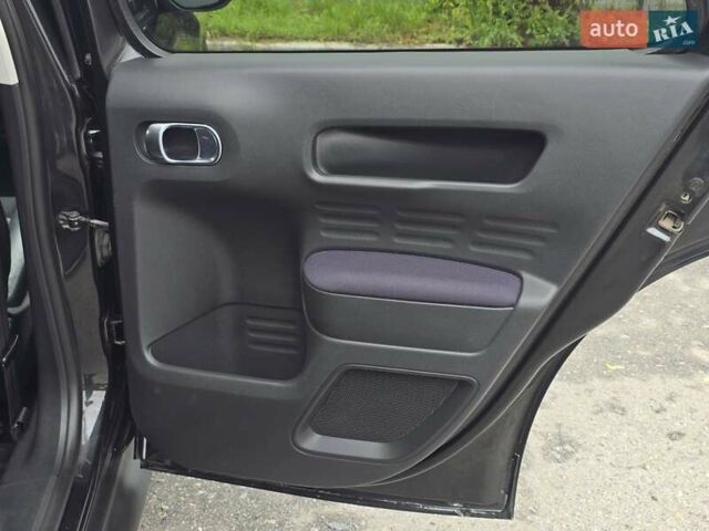 Чорний Сітроен C4 Кактус, об'ємом двигуна 1.2 л та пробігом 170 тис. км за 9499 $, фото 54 на Automoto.ua