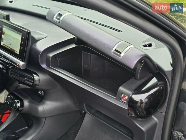 Чорний Сітроен C4 Кактус, об'ємом двигуна 1.2 л та пробігом 170 тис. км за 9499 $, фото 47 на Automoto.ua
