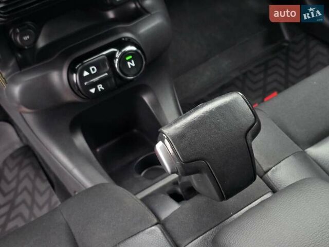 Чорний Сітроен C4 Кактус, об'ємом двигуна 1.2 л та пробігом 170 тис. км за 9499 $, фото 40 на Automoto.ua