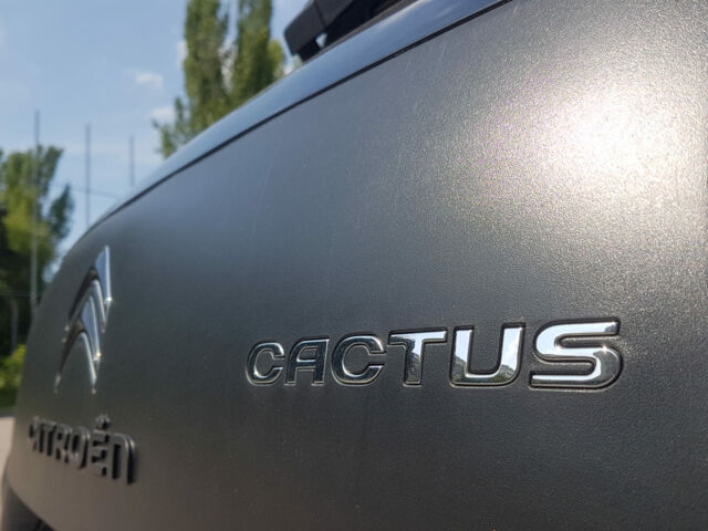 Черный Ситроен C4 Кактус, объемом двигателя 1.6 л и пробегом 85 тыс. км за 10499 $, фото 14 на Automoto.ua