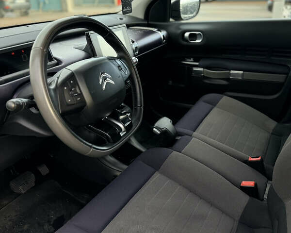 Фіолетовий Сітроен C4 Кактус, об'ємом двигуна 1.56 л та пробігом 141 тис. км за 9999 $, фото 12 на Automoto.ua
