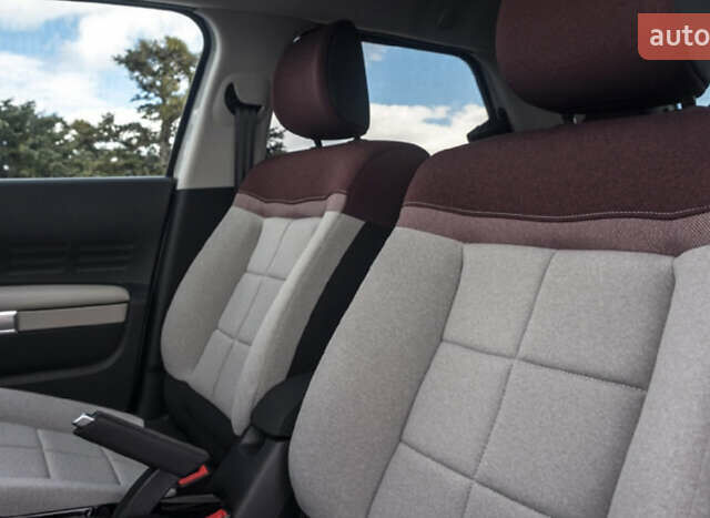 Фиолетовый Ситроен C4 Кактус, объемом двигателя 1.5 л и пробегом 97 тыс. км за 17000 $, фото 3 на Automoto.ua