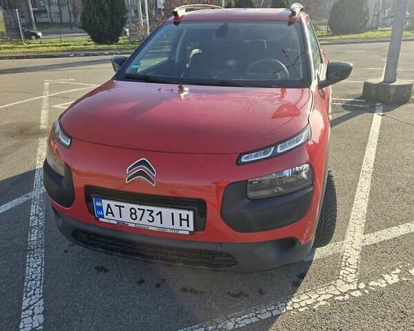 Красный Ситроен C4 Кактус, объемом двигателя 1.2 л и пробегом 163 тыс. км за 9500 $, фото 5 на Automoto.ua