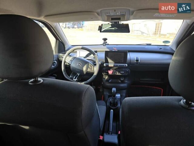 Красный Ситроен C4 Кактус, объемом двигателя 1.2 л и пробегом 163 тыс. км за 9500 $, фото 13 на Automoto.ua