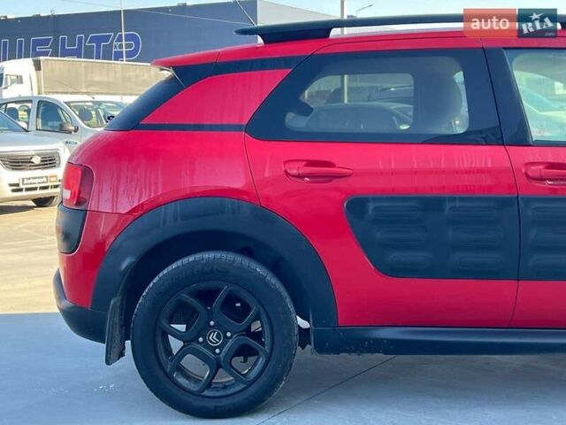 Червоний Сітроен C4 Кактус, об'ємом двигуна 1.2 л та пробігом 102 тис. км за 9990 $, фото 8 на Automoto.ua