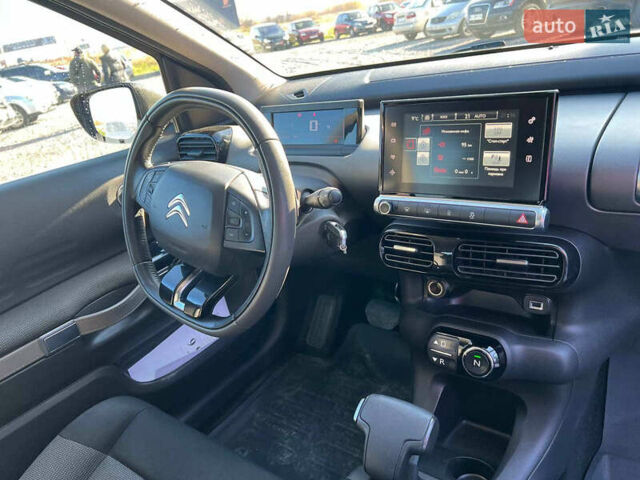 Червоний Сітроен C4 Кактус, об'ємом двигуна 1.2 л та пробігом 102 тис. км за 9990 $, фото 37 на Automoto.ua