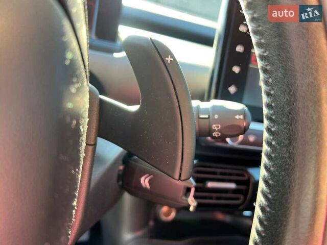 Червоний Сітроен C4 Кактус, об'ємом двигуна 1.2 л та пробігом 102 тис. км за 9990 $, фото 25 на Automoto.ua