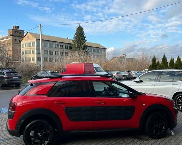 Красный Ситроен C4 Кактус, объемом двигателя 1.2 л и пробегом 173 тыс. км за 10000 $, фото 1 на Automoto.ua