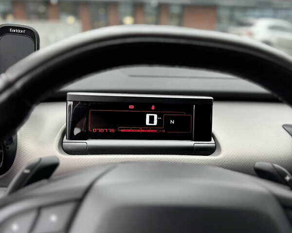 Красный Ситроен C4 Кактус, объемом двигателя 1.56 л и пробегом 71 тыс. км за 13400 $, фото 15 на Automoto.ua