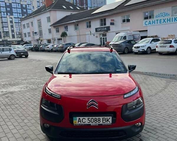 Красный Ситроен C4 Кактус, объемом двигателя 1.2 л и пробегом 173 тыс. км за 10000 $, фото 14 на Automoto.ua