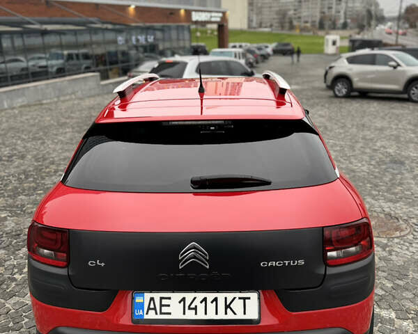 Красный Ситроен C4 Кактус, объемом двигателя 1.56 л и пробегом 71 тыс. км за 13400 $, фото 9 на Automoto.ua