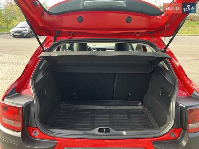 Красный Ситроен C4 Кактус, объемом двигателя 1.2 л и пробегом 109 тыс. км за 9999 $, фото 22 на Automoto.ua