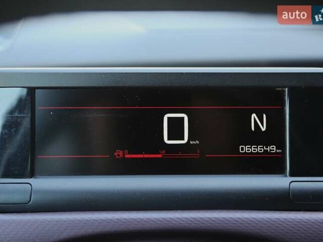 Красный Ситроен C4 Кактус, объемом двигателя 1.56 л и пробегом 66 тыс. км за 14900 $, фото 14 на Automoto.ua