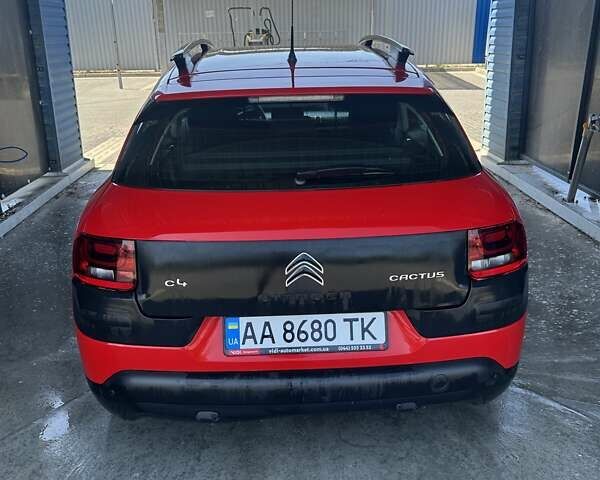 Червоний Сітроен C4 Кактус, об'ємом двигуна 1.2 л та пробігом 48 тис. км за 11500 $, фото 2 на Automoto.ua