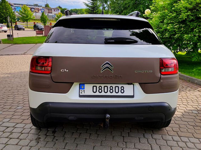 Ситроен C4 Кактус, объемом двигателя 1.2 л и пробегом 125 тыс. км за 11200 $, фото 2 на Automoto.ua