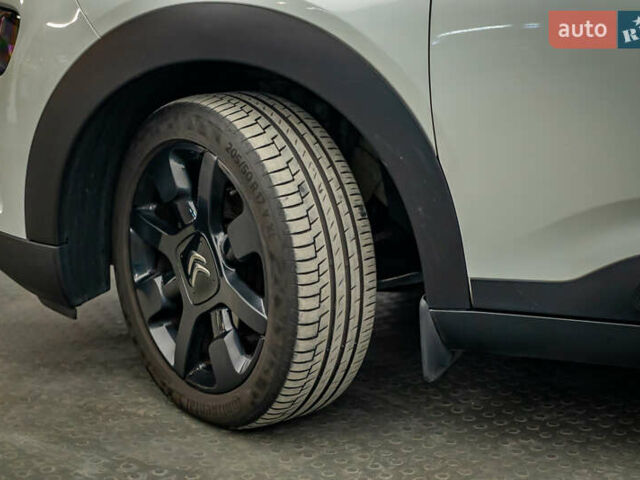 Сітроен C4 Кактус, об'ємом двигуна 1.5 л та пробігом 188 тис. км за 14508 $, фото 7 на Automoto.ua