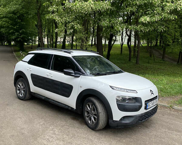 Ситроен C4 Кактус, объемом двигателя 1.6 л и пробегом 210 тыс. км за 9000 $, фото 4 на Automoto.ua