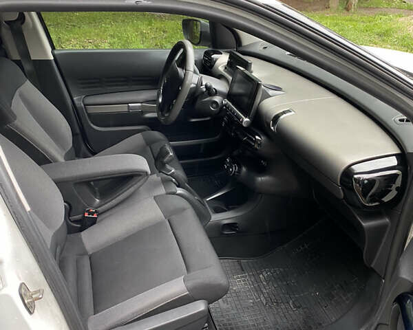 Ситроен C4 Кактус, объемом двигателя 1.6 л и пробегом 210 тыс. км за 9000 $, фото 6 на Automoto.ua