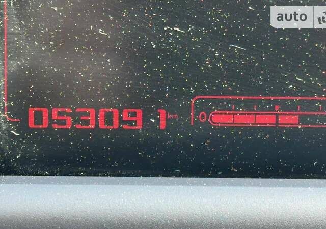 Сітроен C4 Кактус, об'ємом двигуна 1.56 л та пробігом 53 тис. км за 13000 $, фото 3 на Automoto.ua