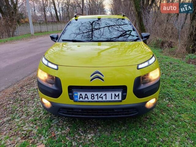 Желтый Ситроен C4 Кактус, объемом двигателя 1.56 л и пробегом 106 тыс. км за 11800 $, фото 55 на Automoto.ua