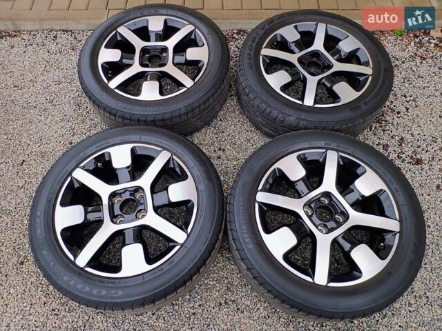 Желтый Ситроен C4 Кактус, объемом двигателя 1.56 л и пробегом 106 тыс. км за 11800 $, фото 76 на Automoto.ua