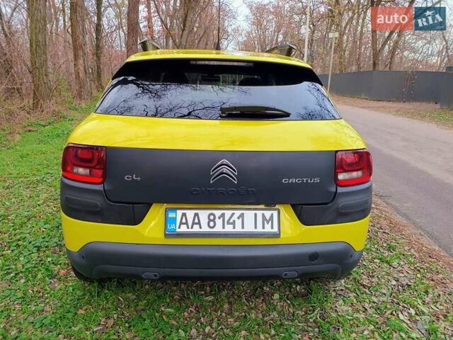 Желтый Ситроен C4 Кактус, объемом двигателя 1.56 л и пробегом 106 тыс. км за 11800 $, фото 10 на Automoto.ua