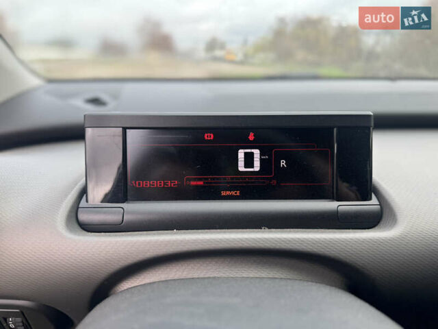 Жовтий Сітроен C4 Кактус, об'ємом двигуна 1.2 л та пробігом 89 тис. км за 9499 $, фото 25 на Automoto.ua