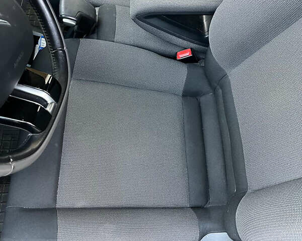 Жовтий Сітроен C4 Кактус, об'ємом двигуна 1.56 л та пробігом 91 тис. км за 12200 $, фото 9 на Automoto.ua