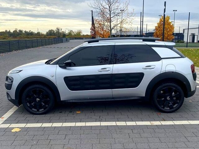 Сірий Сітроен C4 Кактус, об'ємом двигуна 1.6 л та пробігом 160 тис. км за 12000 $, фото 6 на Automoto.ua