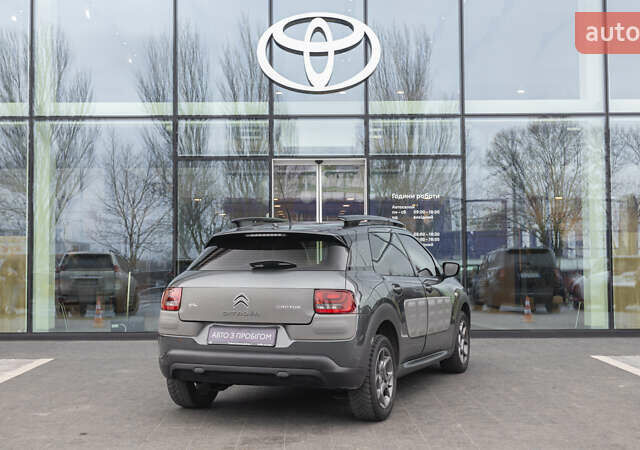 Серый Ситроен C4 Кактус, объемом двигателя 1.56 л и пробегом 155 тыс. км за 10009 $, фото 19 на Automoto.ua