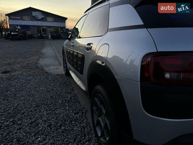 Серый Ситроен C4 Кактус, объемом двигателя 1.2 л и пробегом 100 тыс. км за 9500 $, фото 6 на Automoto.ua