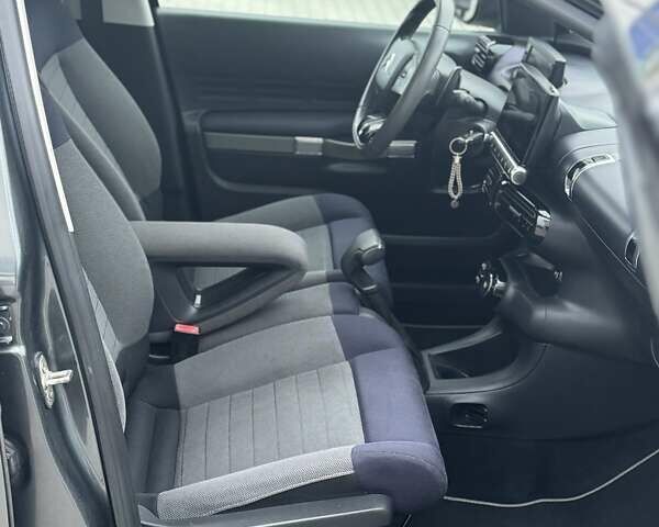 Серый Ситроен C4 Кактус, объемом двигателя 1.2 л и пробегом 157 тыс. км за 9999 $, фото 29 на Automoto.ua