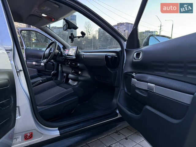 Серый Ситроен C4 Кактус, объемом двигателя 1.2 л и пробегом 100 тыс. км за 9500 $, фото 14 на Automoto.ua