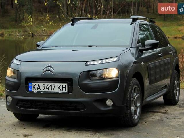 Серый Ситроен C4 Кактус, объемом двигателя 1.56 л и пробегом 208 тыс. км за 9550 $, фото 4 на Automoto.ua
