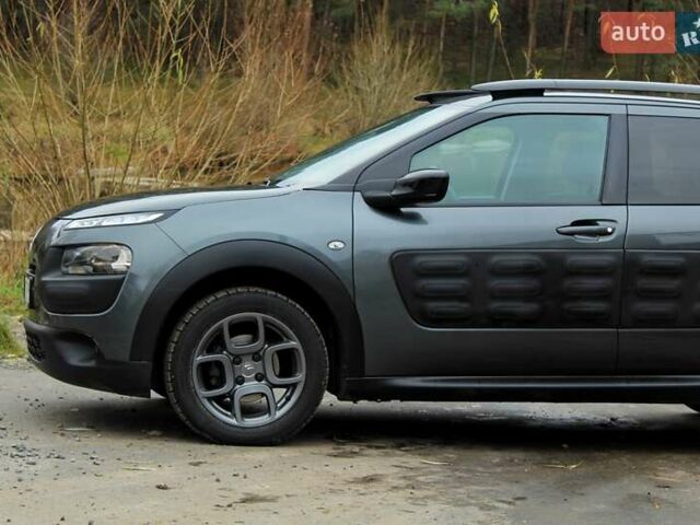 Серый Ситроен C4 Кактус, объемом двигателя 1.56 л и пробегом 208 тыс. км за 9550 $, фото 25 на Automoto.ua