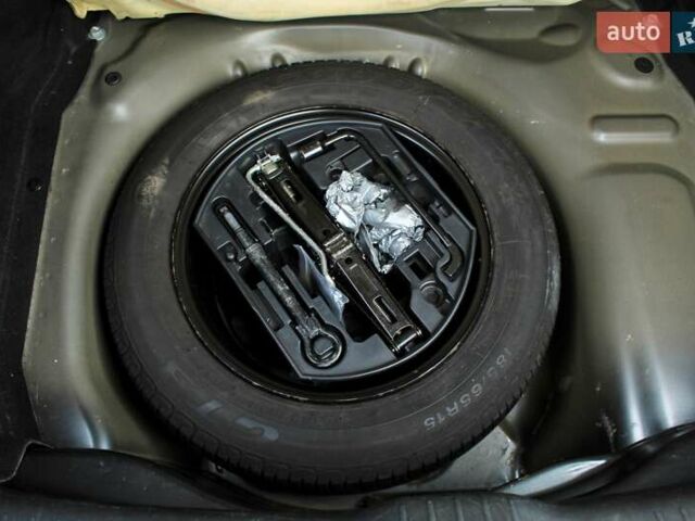 Серый Ситроен C4 Кактус, объемом двигателя 1.56 л и пробегом 208 тыс. км за 9550 $, фото 51 на Automoto.ua