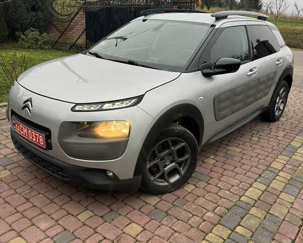 Серый Ситроен C4 Кактус, объемом двигателя 1.6 л и пробегом 220 тыс. км за 8800 $, фото 4 на Automoto.ua