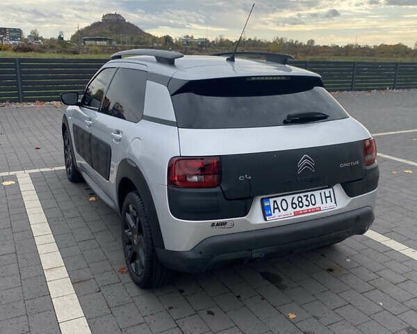 Серый Ситроен C4 Кактус, объемом двигателя 1.6 л и пробегом 155 тыс. км за 10999 $, фото 2 на Automoto.ua