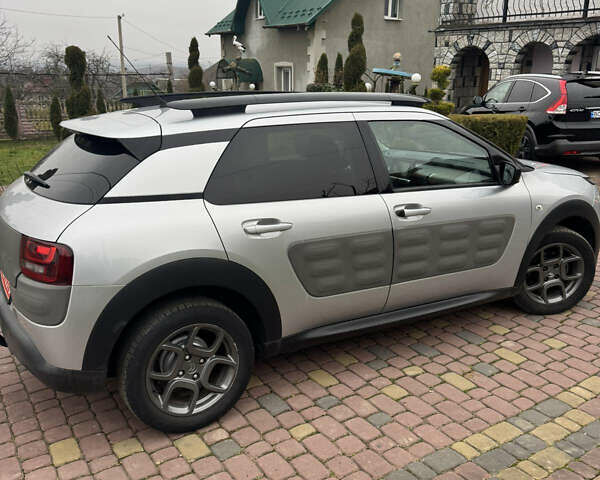 Серый Ситроен C4 Кактус, объемом двигателя 1.6 л и пробегом 220 тыс. км за 8800 $, фото 7 на Automoto.ua