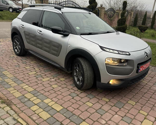 Серый Ситроен C4 Кактус, объемом двигателя 1.6 л и пробегом 220 тыс. км за 8800 $, фото 8 на Automoto.ua