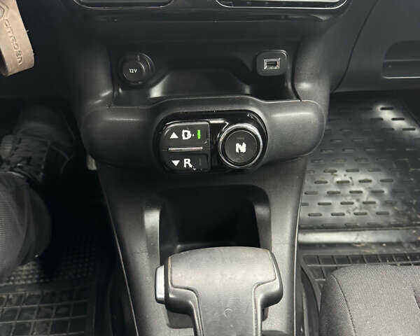 Серый Ситроен C4 Кактус, объемом двигателя 1.6 л и пробегом 220 тыс. км за 8800 $, фото 19 на Automoto.ua