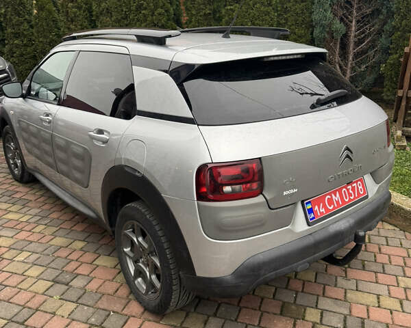 Серый Ситроен C4 Кактус, объемом двигателя 1.6 л и пробегом 220 тыс. км за 8800 $, фото 15 на Automoto.ua