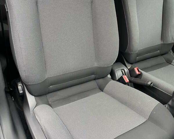 Серый Ситроен C4 Кактус, объемом двигателя 1.2 л и пробегом 140 тыс. км за 8400 $, фото 19 на Automoto.ua