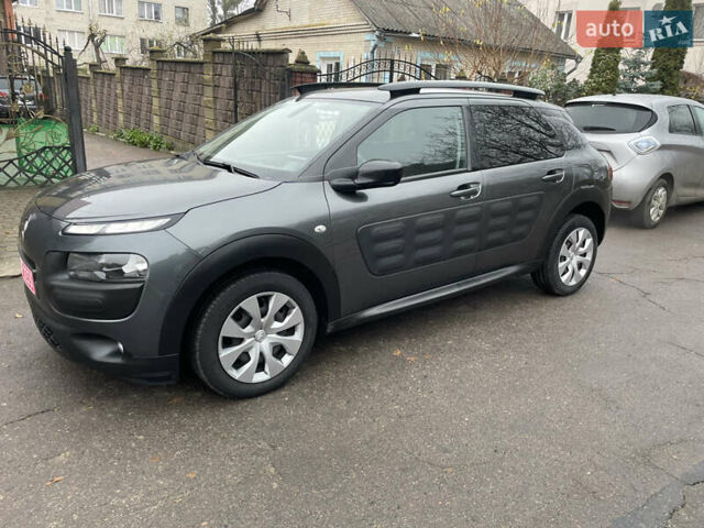 Серый Ситроен C4 Кактус, объемом двигателя 1.2 л и пробегом 140 тыс. км за 8400 $, фото 2 на Automoto.ua