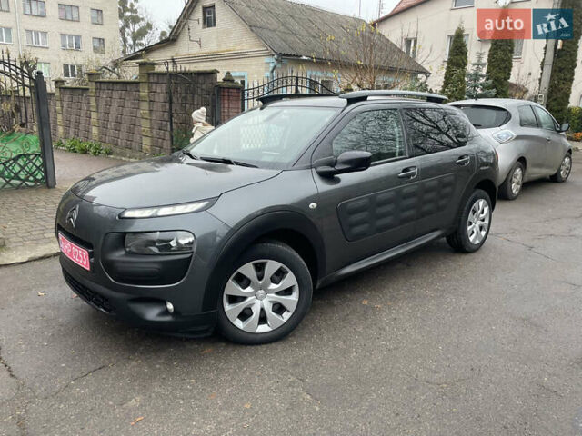Серый Ситроен C4 Кактус, объемом двигателя 1.2 л и пробегом 140 тыс. км за 8400 $, фото 1 на Automoto.ua