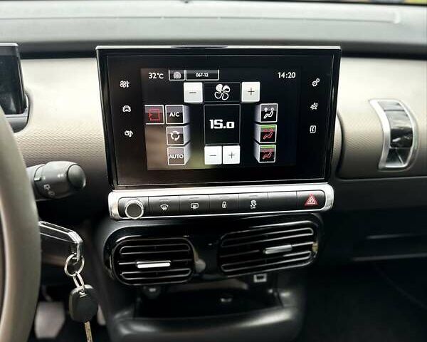 Сірий Сітроен C4 Кактус, об'ємом двигуна 1.6 л та пробігом 202 тис. км за 10500 $, фото 21 на Automoto.ua
